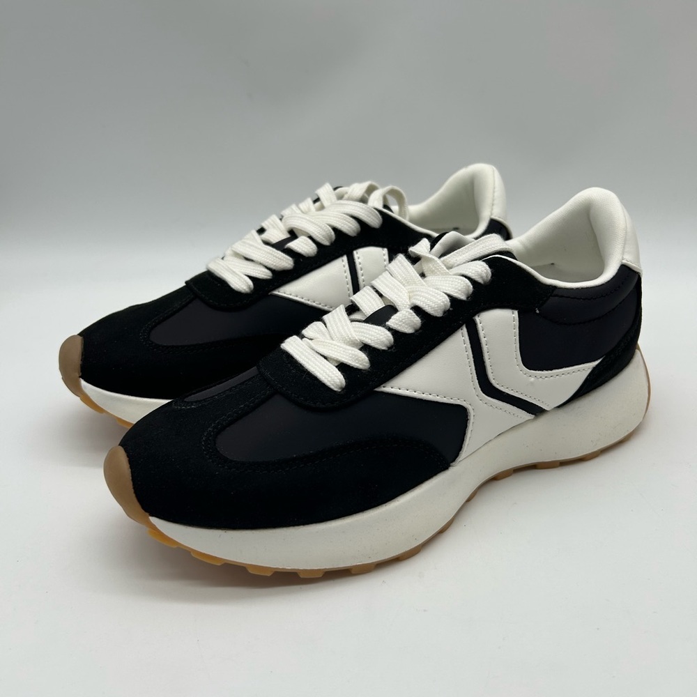 Steve Madden Kendrix Black White Lace-Up Sneakers Women’s Sz 8 New With Box - Picture 4 of 10